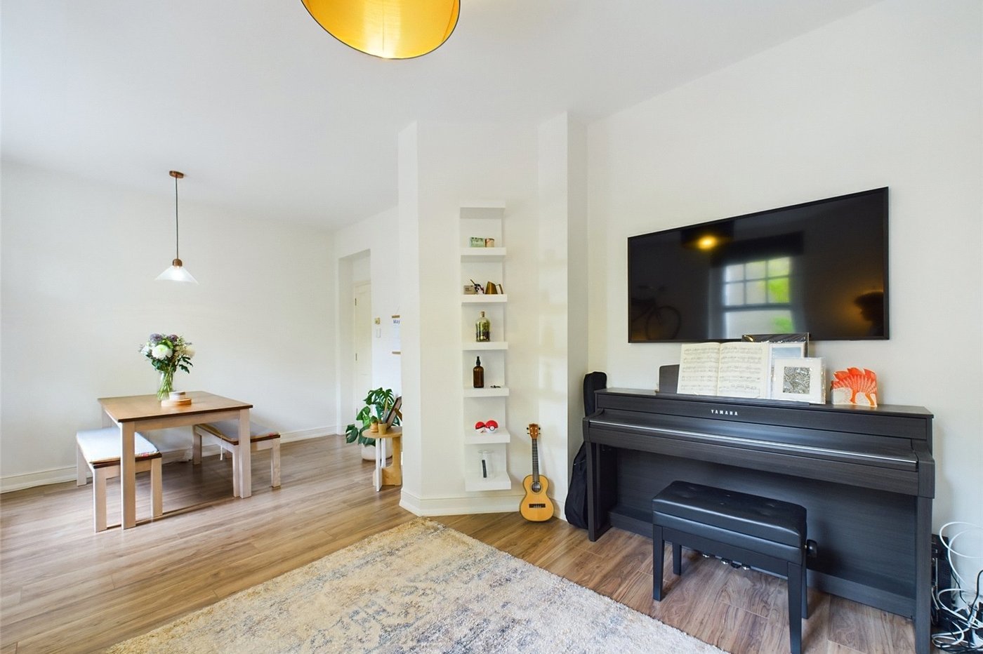 1 bedroom property for sale in London | Robinson Jackson
