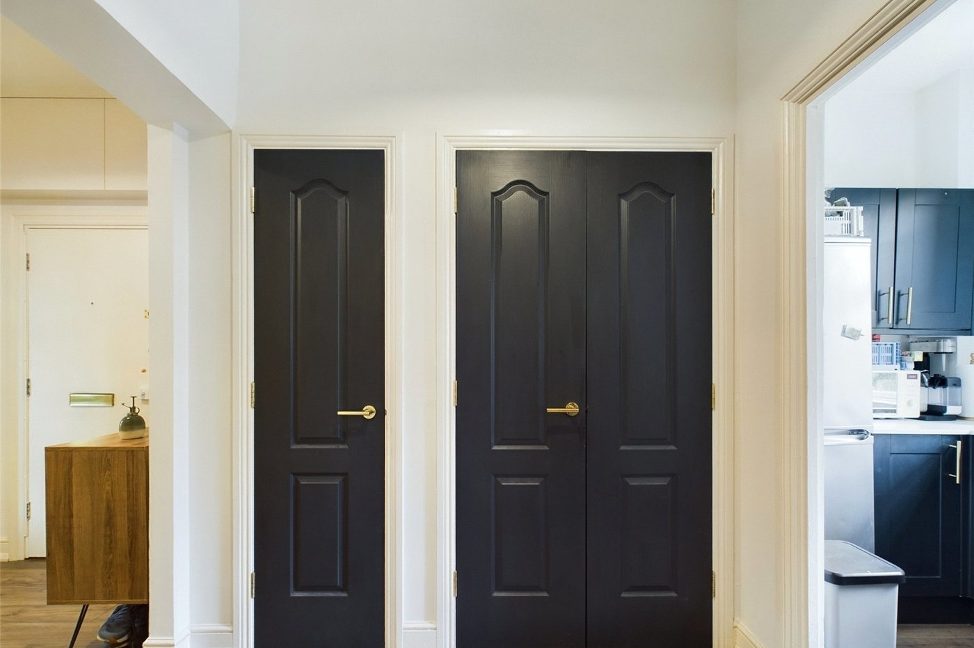 1 bedroom property for sale in London | Robinson Jackson