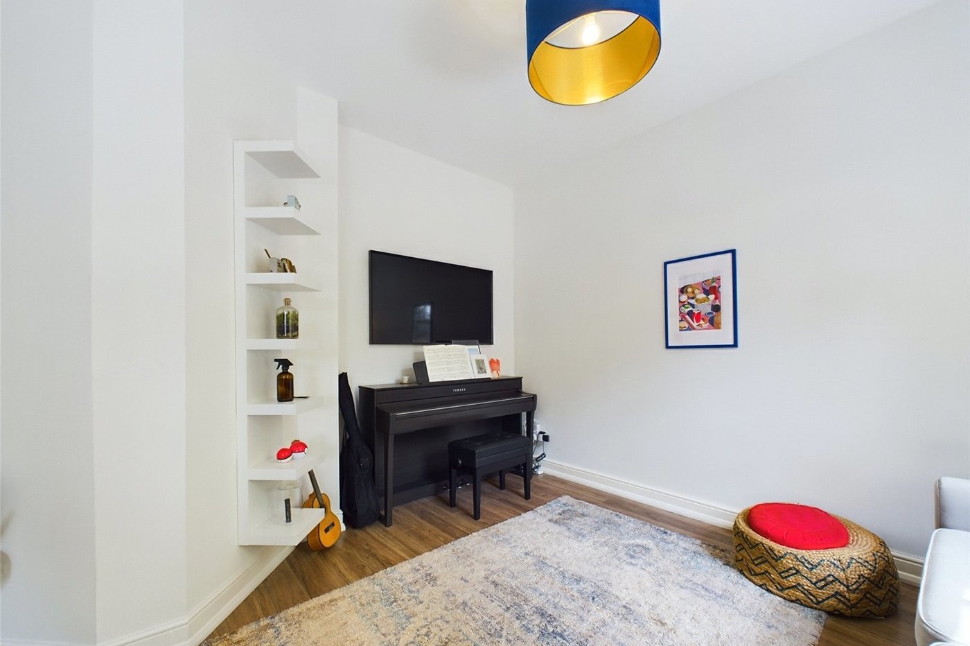 1 bedroom property for sale in London | Robinson Jackson