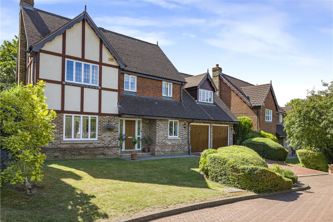 5 bedroom house for sale in Locksbottom | Robinson Jackson