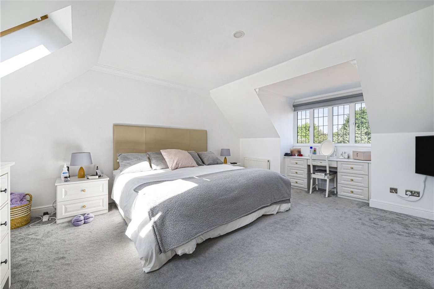 5 bedroom house for sale in Locksbottom | Robinson Jackson