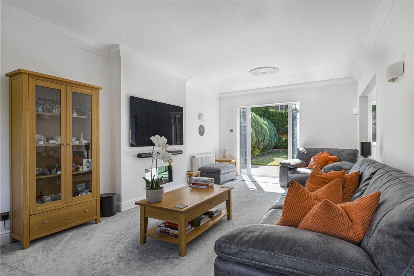 5 bedroom house for sale in Locksbottom | Robinson Jackson