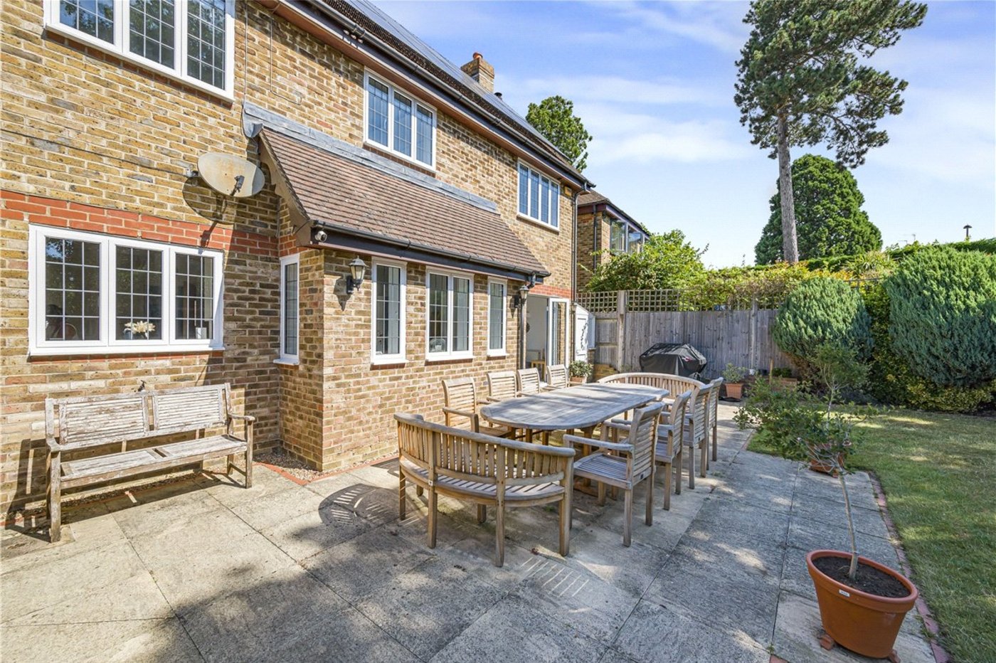 5 bedroom house for sale in Locksbottom | Robinson Jackson