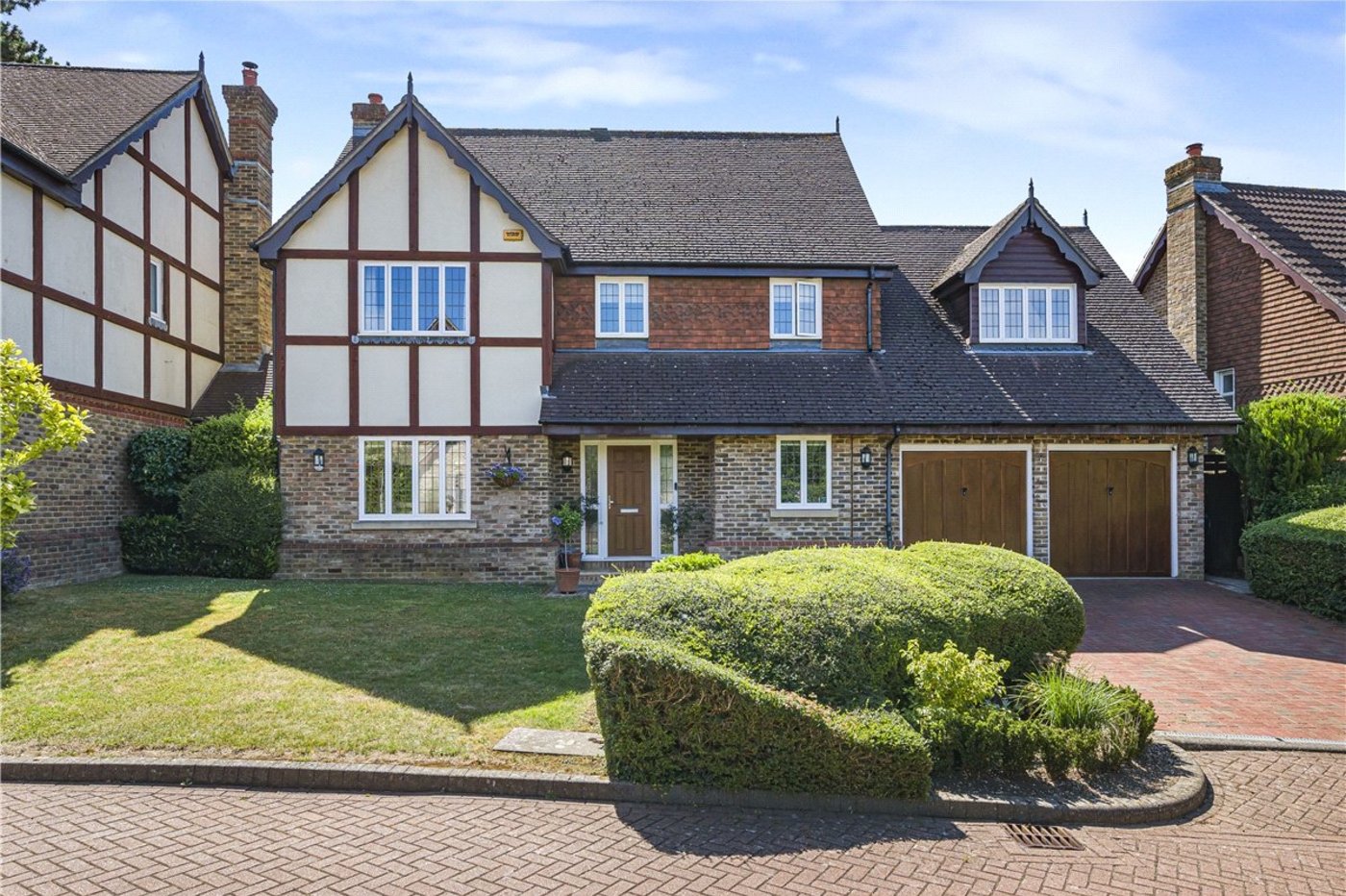 5 bedroom house for sale in Locksbottom | Robinson Jackson