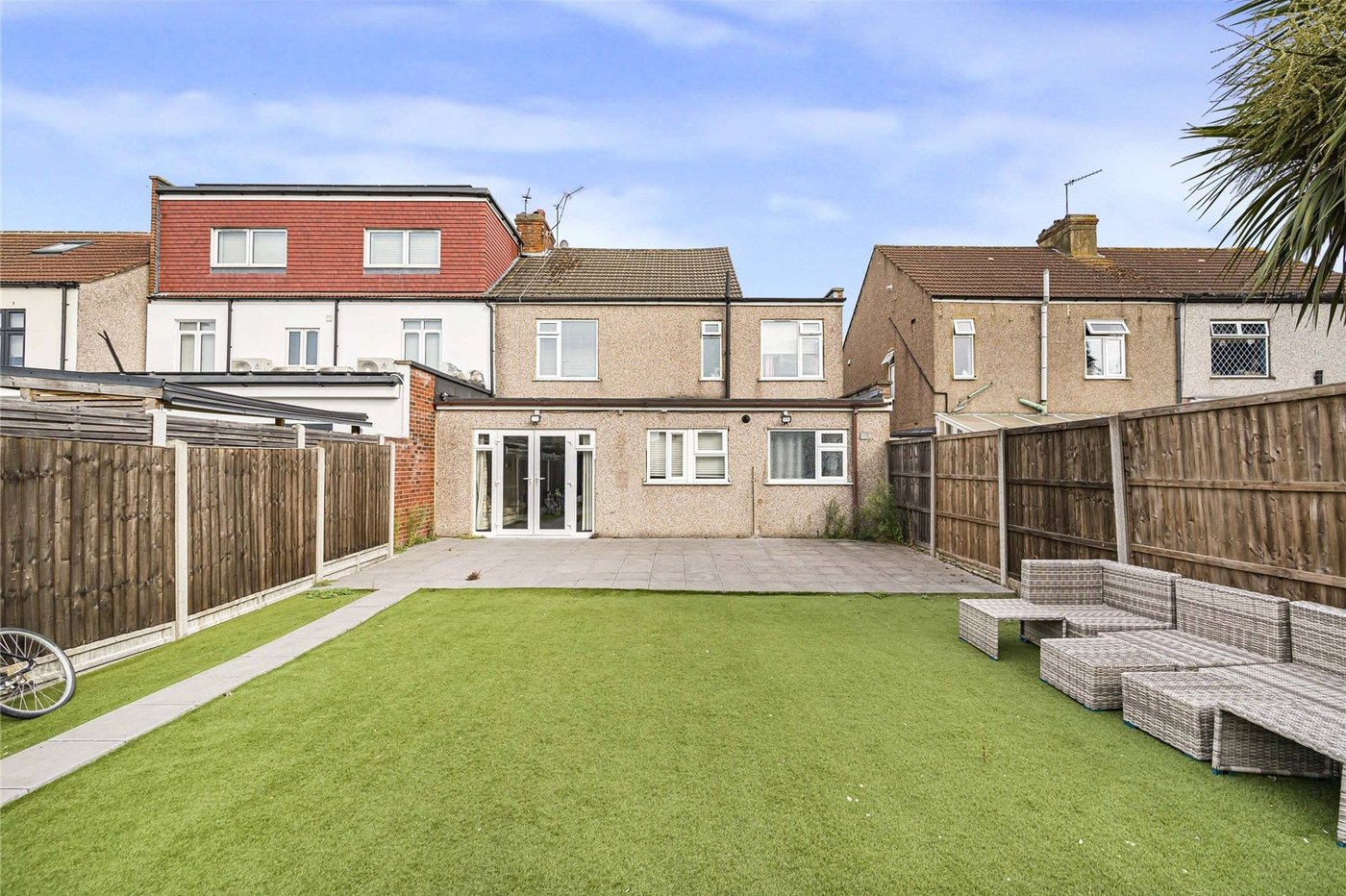 5 bedroom house for sale in Welling | Robinson Jackson