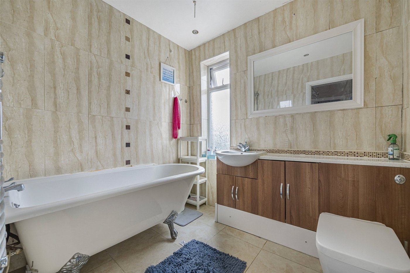 5 bedroom house for sale in Welling | Robinson Jackson