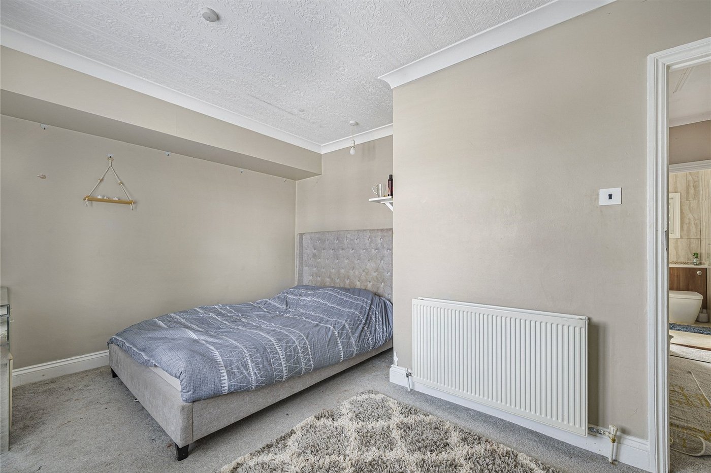5 bedroom house for sale in Welling | Robinson Jackson
