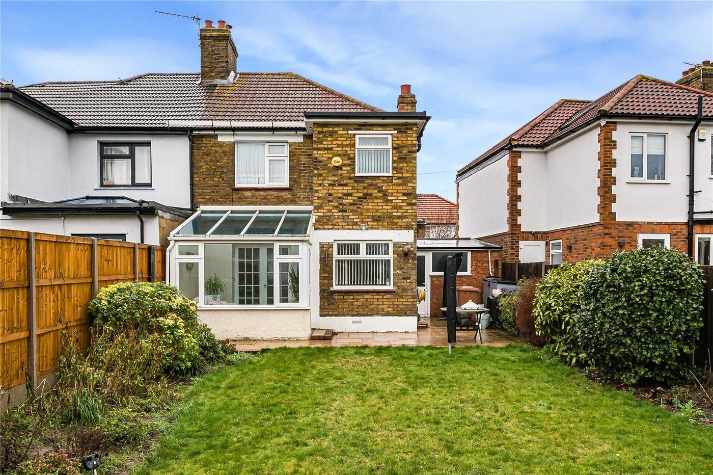 3 bedroom house for sale in Welling | Robinson Jackson