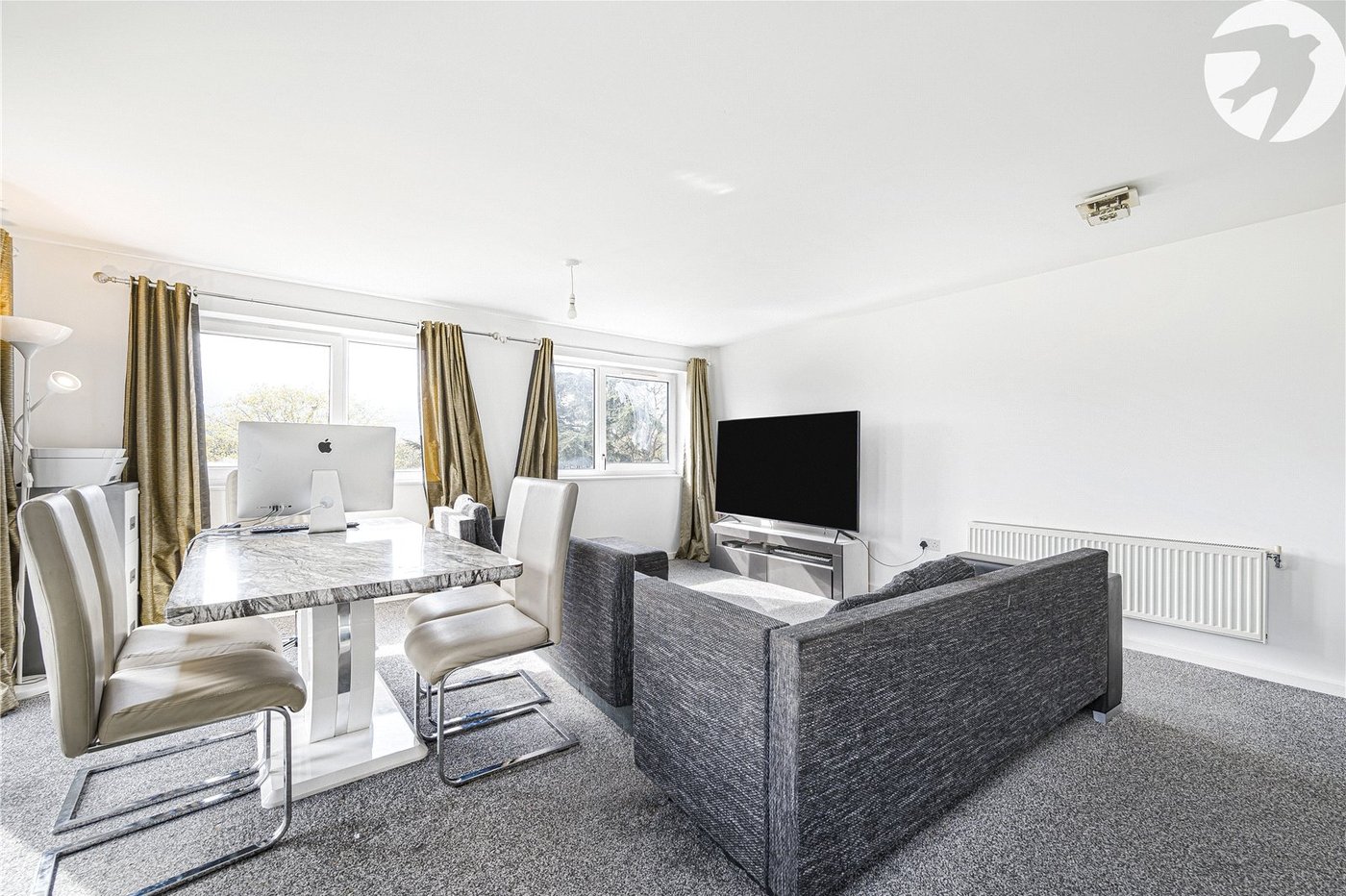 2 bedroom property for sale in Stones Avenue | Robinson Jackson