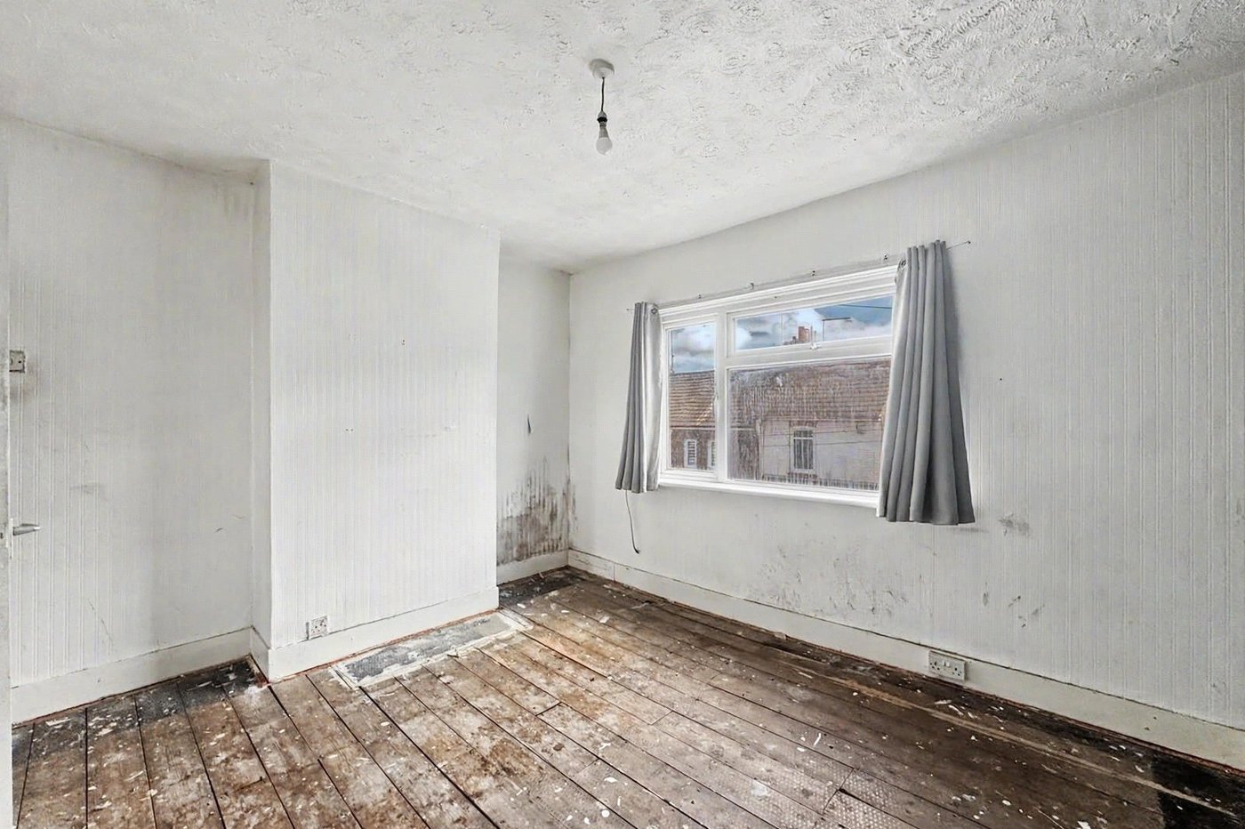 3 bedroom house for sale in Gillingham | Robinson Michael & Jackson