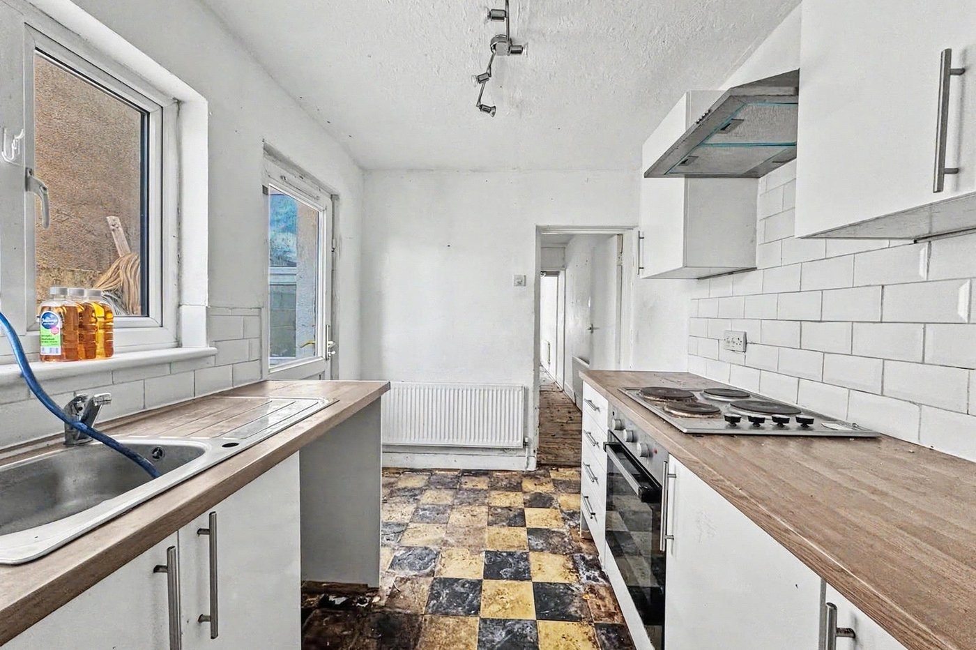 3 bedroom house for sale in Gillingham | Robinson Michael & Jackson