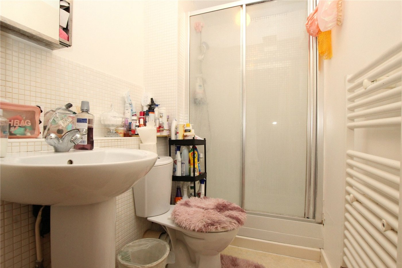 2 bedroom property for sale in London | Robinson Jackson