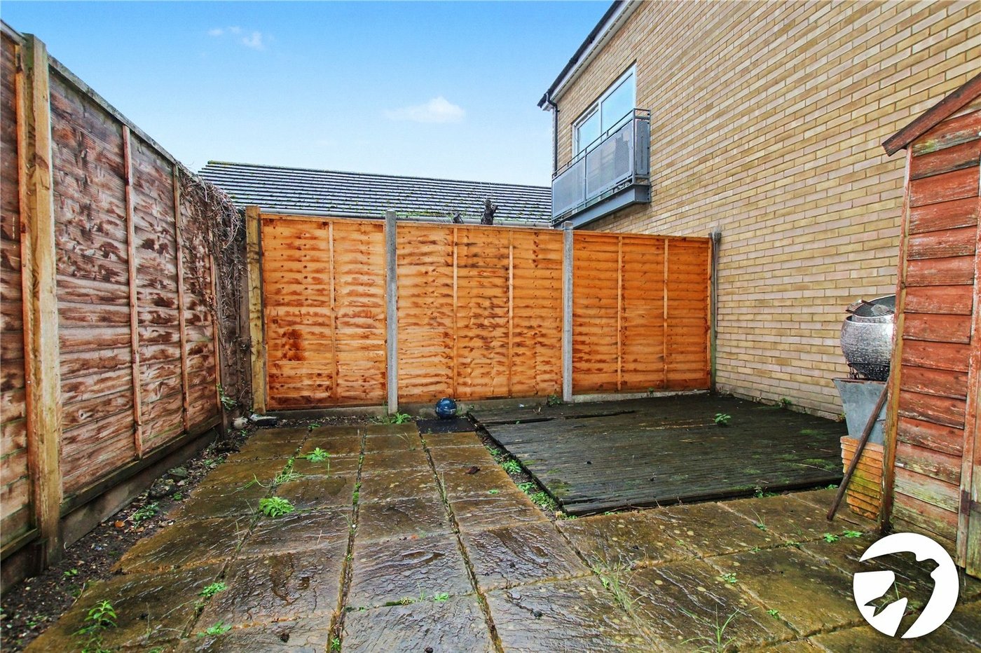 2 bedroom property for sale in London | Robinson Jackson