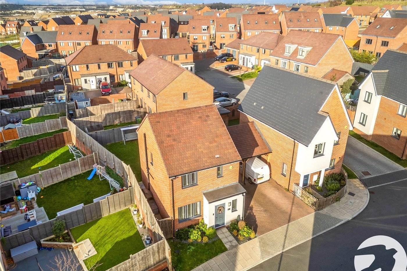 house for sale in Castle Hill, Ebbsfleet Valley, DA10 Robinson Jackson