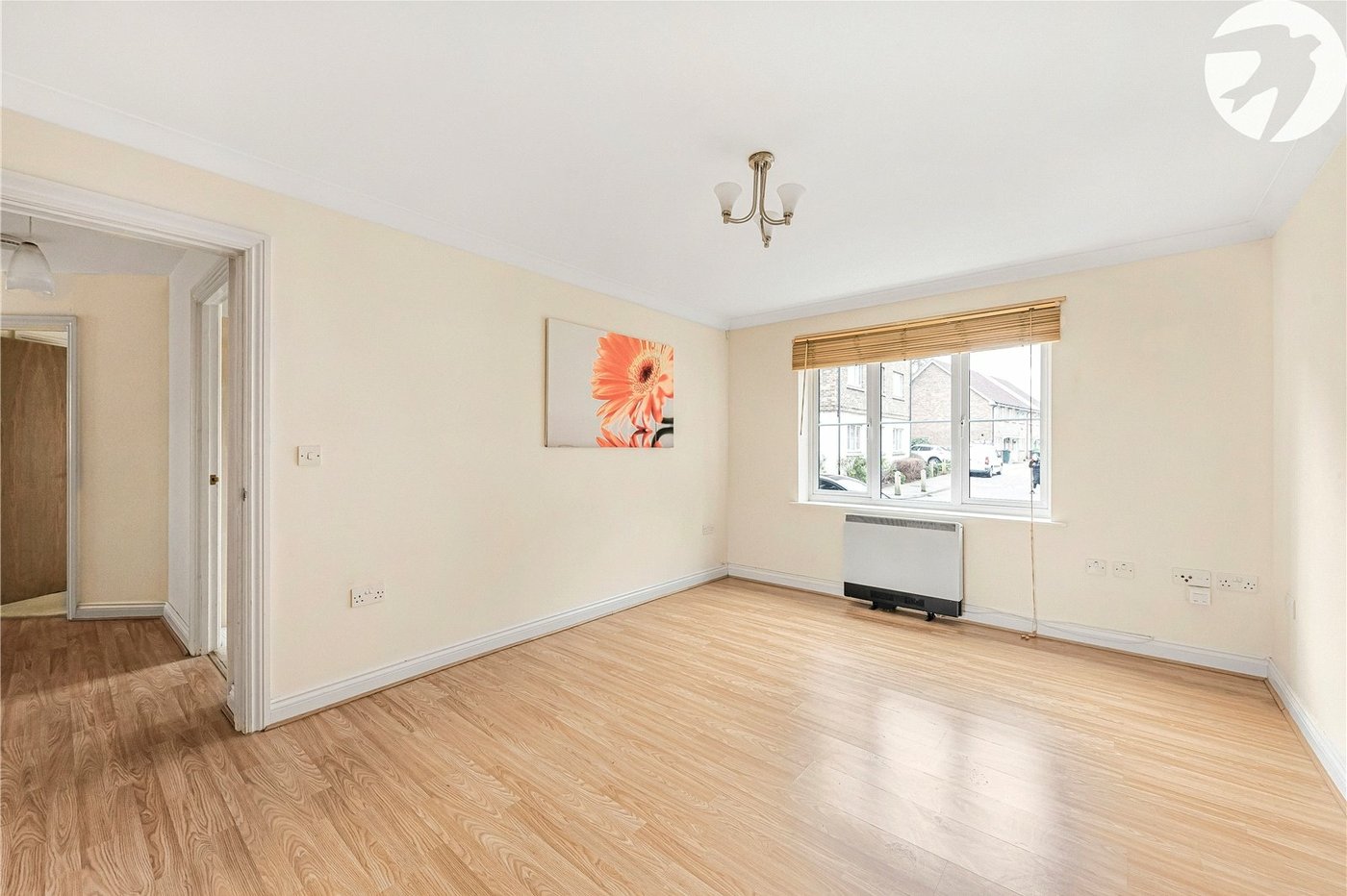2 bedroom property for sale in Dartford | Robinson Jackson