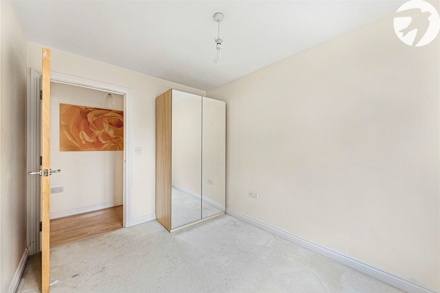 2 bedroom property for sale in Dartford | Robinson Jackson
