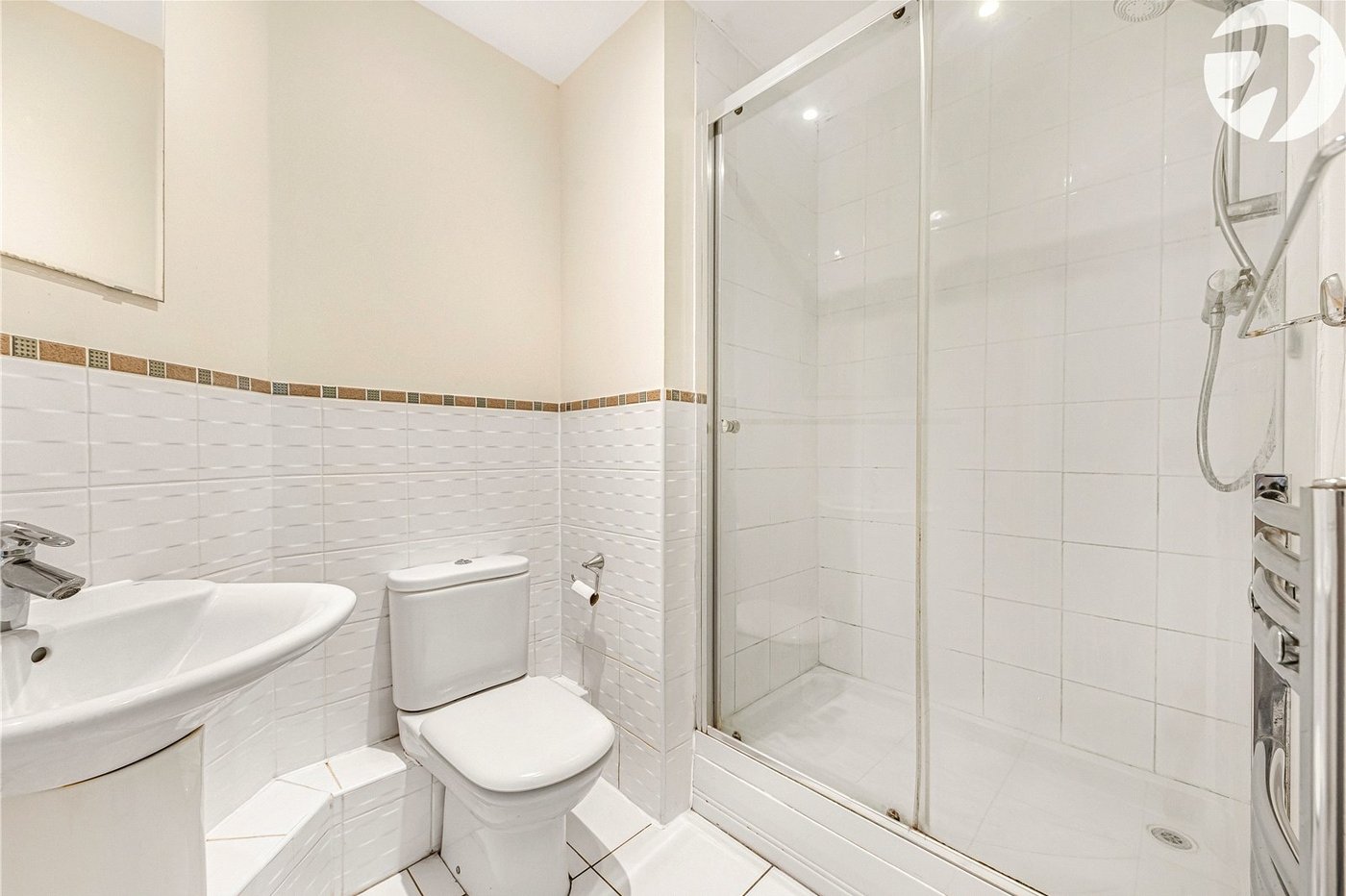 2 bedroom property for sale in Dartford | Robinson Jackson