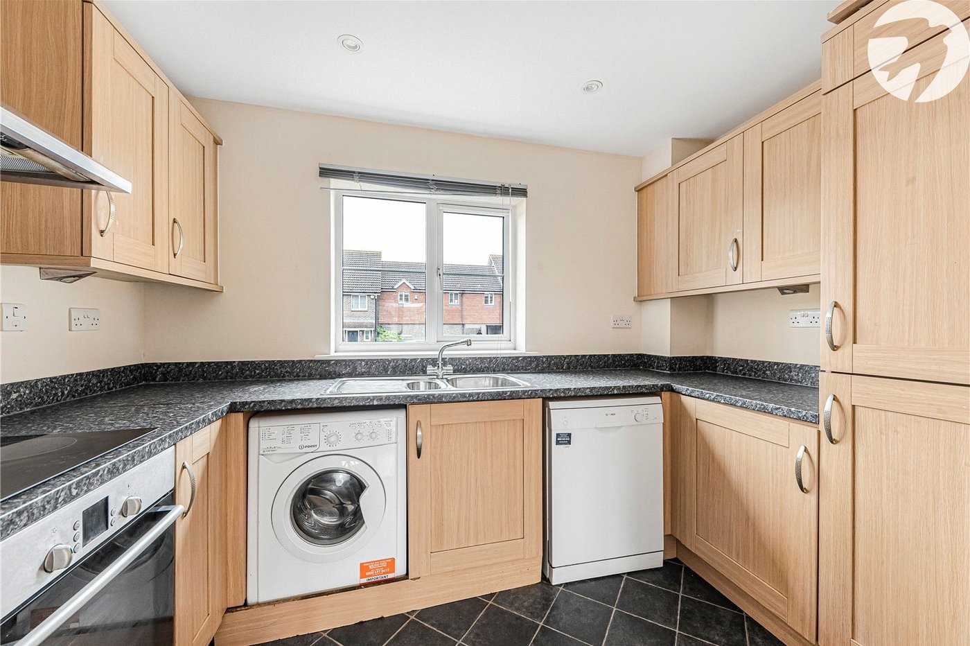 2 bedroom property for sale in Dartford | Robinson Jackson