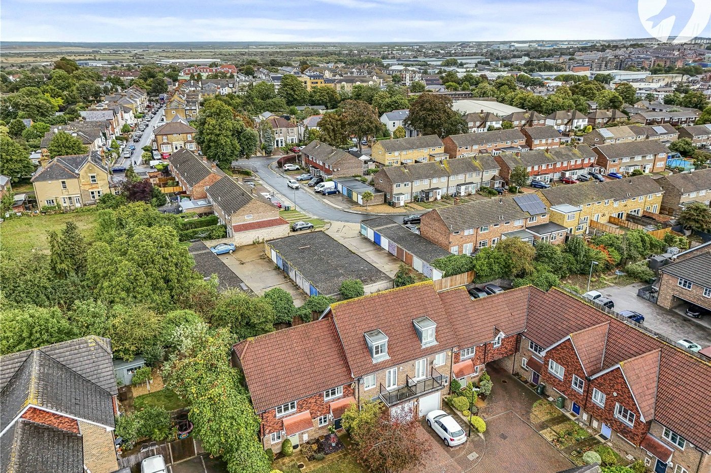 2 bedroom house for sale in Dartford | Robinson Jackson