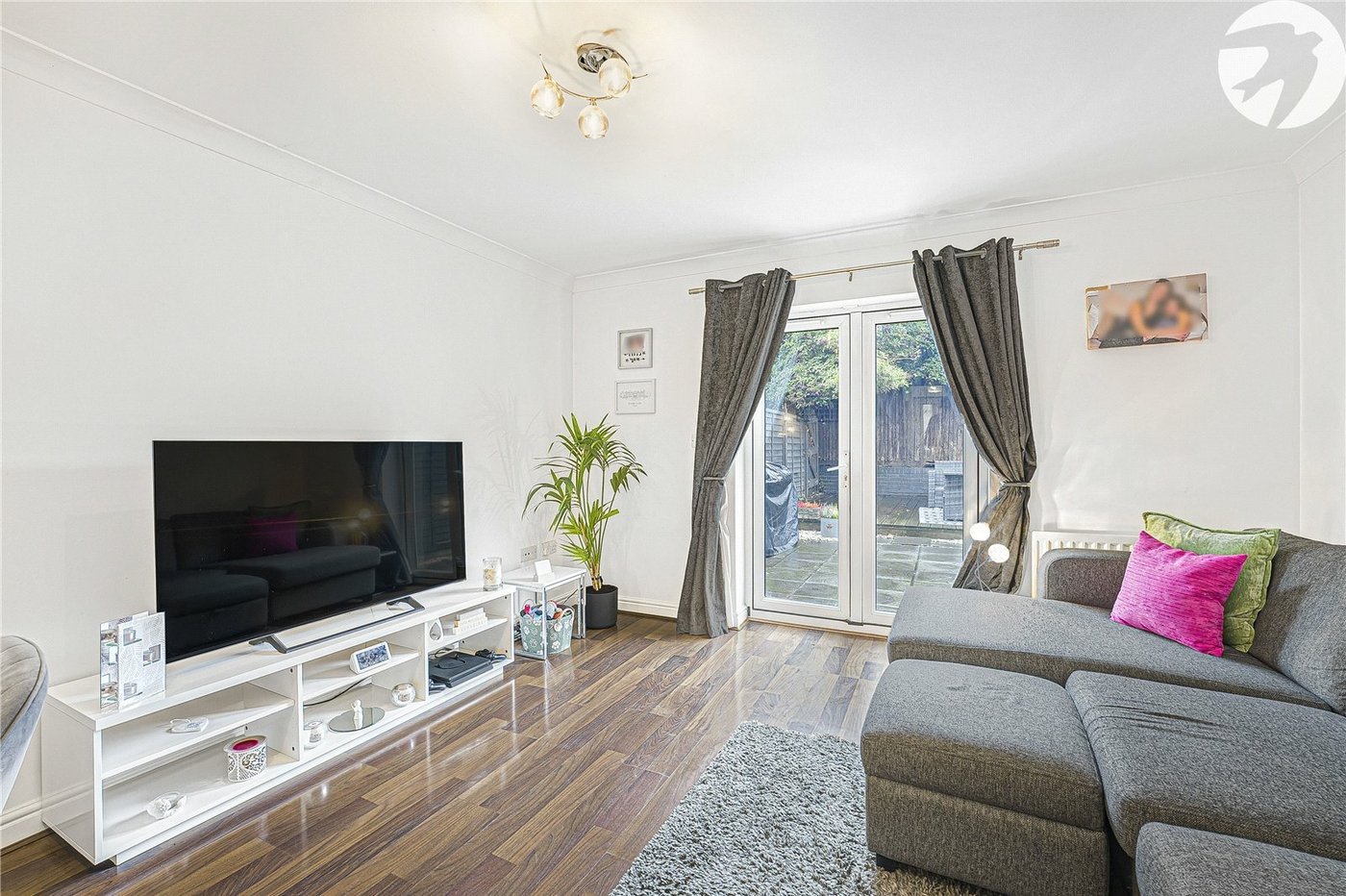 2 bedroom house for sale in Dartford | Robinson Jackson