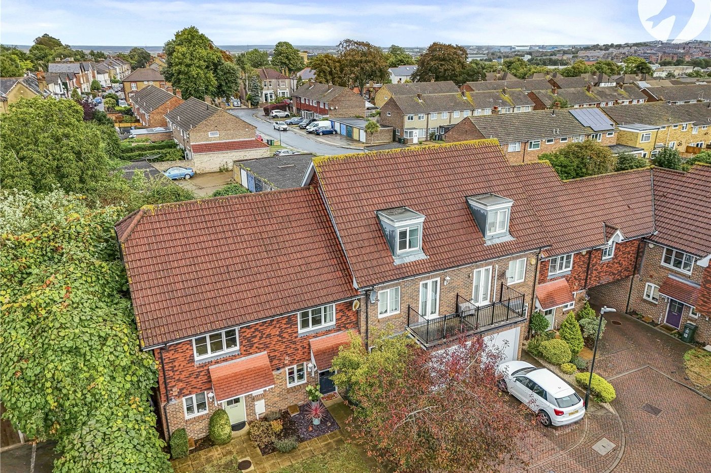 2 bedroom house for sale in Dartford | Robinson Jackson