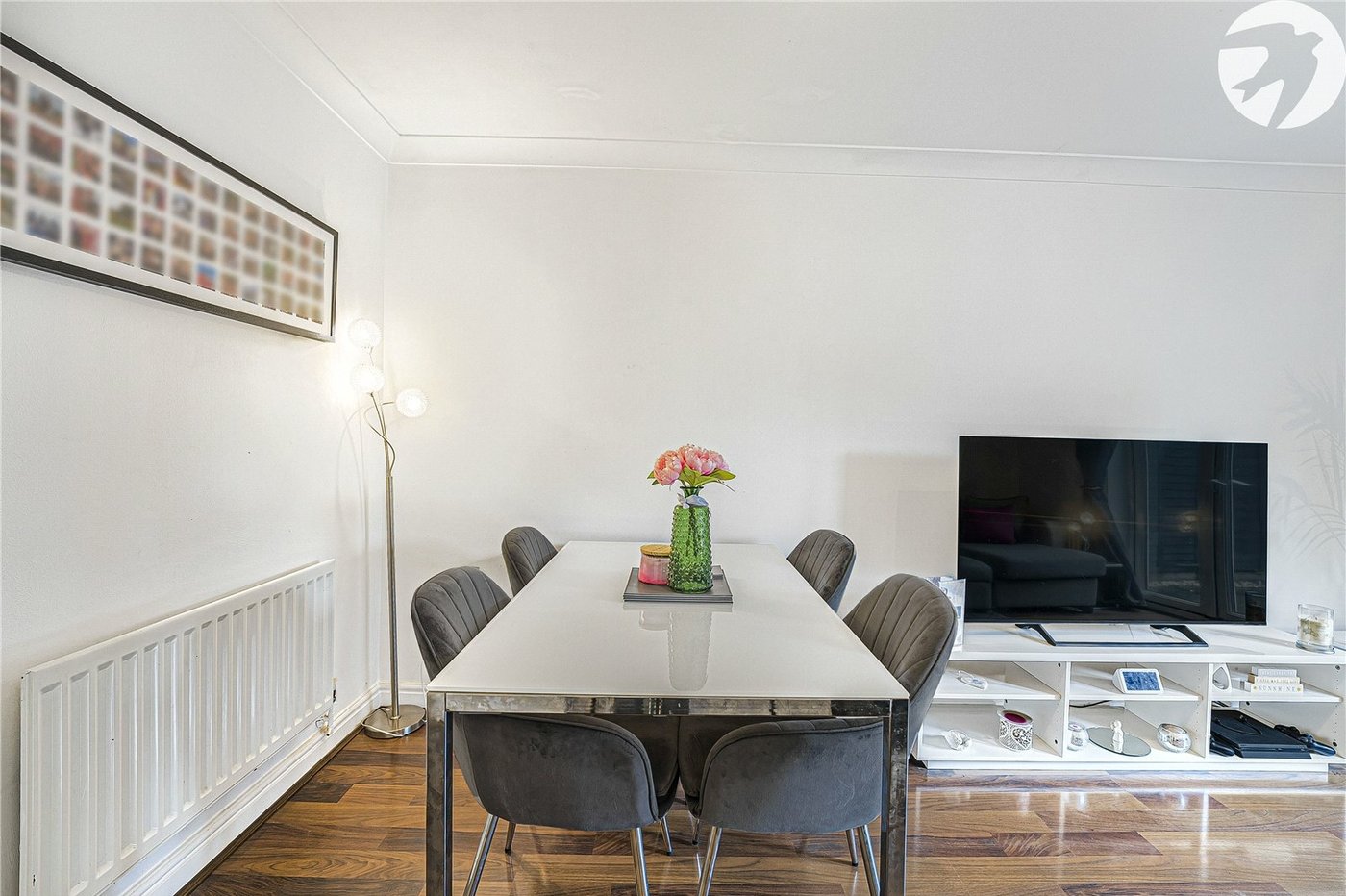 2 bedroom house for sale in Dartford | Robinson Jackson