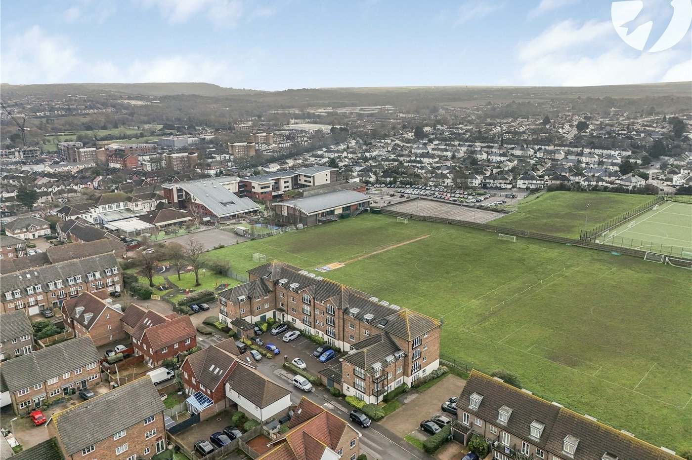 2 bedroom property for sale in Dartford | Robinson Jackson