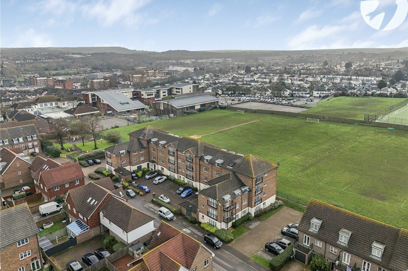 2 bedroom property for sale in Dartford | Robinson Jackson