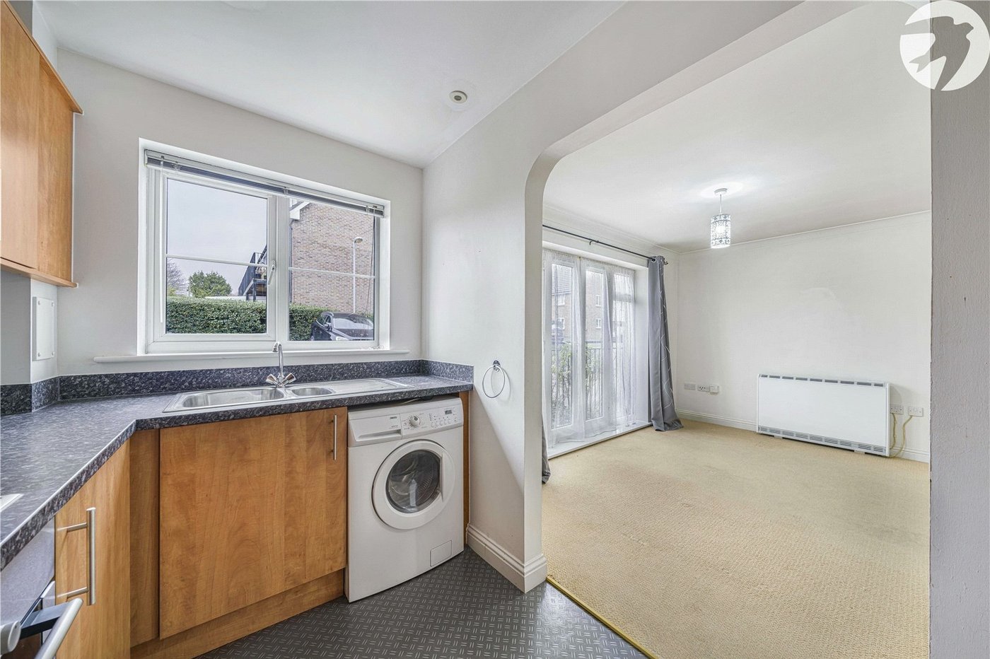 2 bedroom property for sale in Dartford | Robinson Jackson