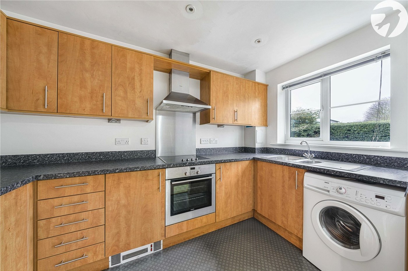 2 bedroom property for sale in Dartford | Robinson Jackson