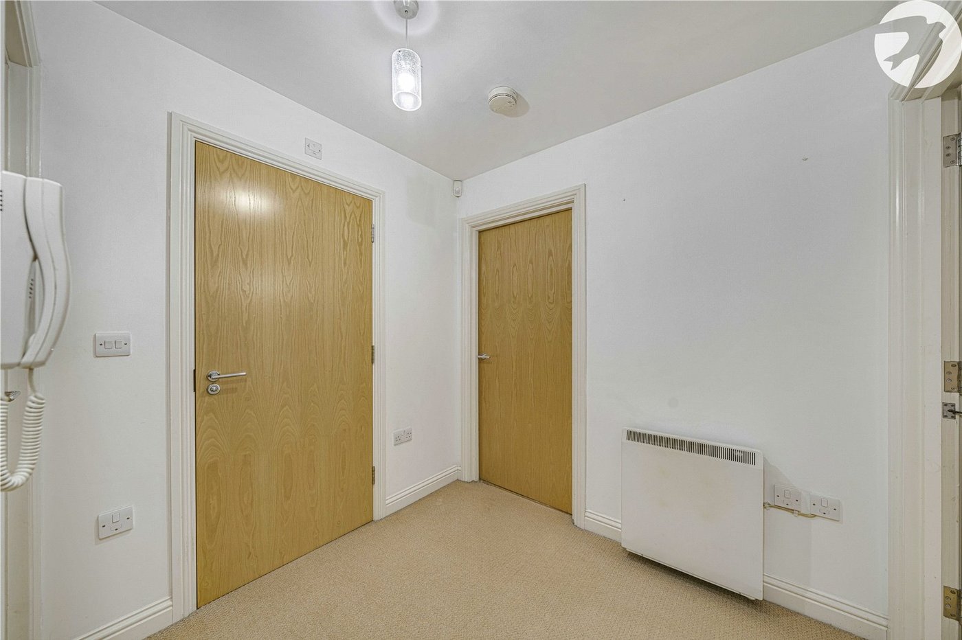 2 bedroom property for sale in Dartford | Robinson Jackson