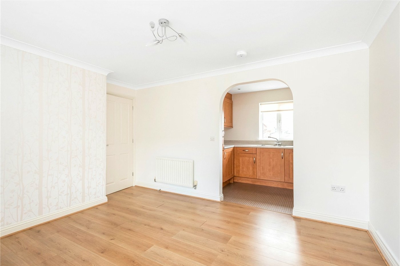2 bedroom property for sale in West Dartford | Robinson Jackson