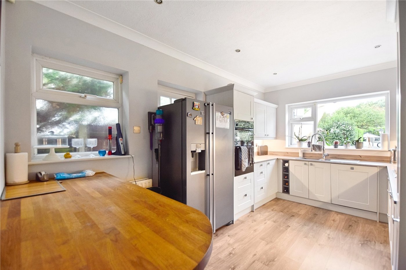 3 bedroom bungalow for sale in Bexley | Robinson Jackson