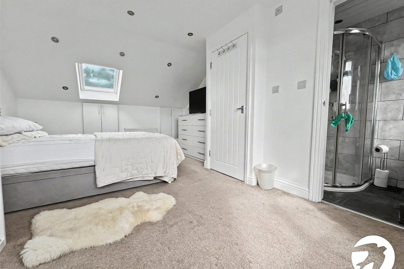 4 bedroom house for sale in Chatham | Robinson Michael & Jackson