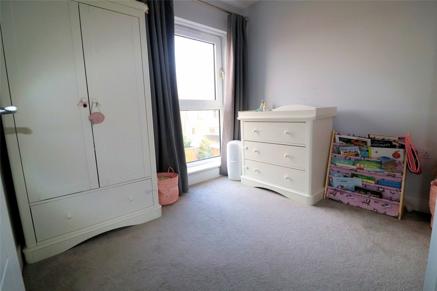 4 bedroom house for sale in Erith | Robinson Jackson