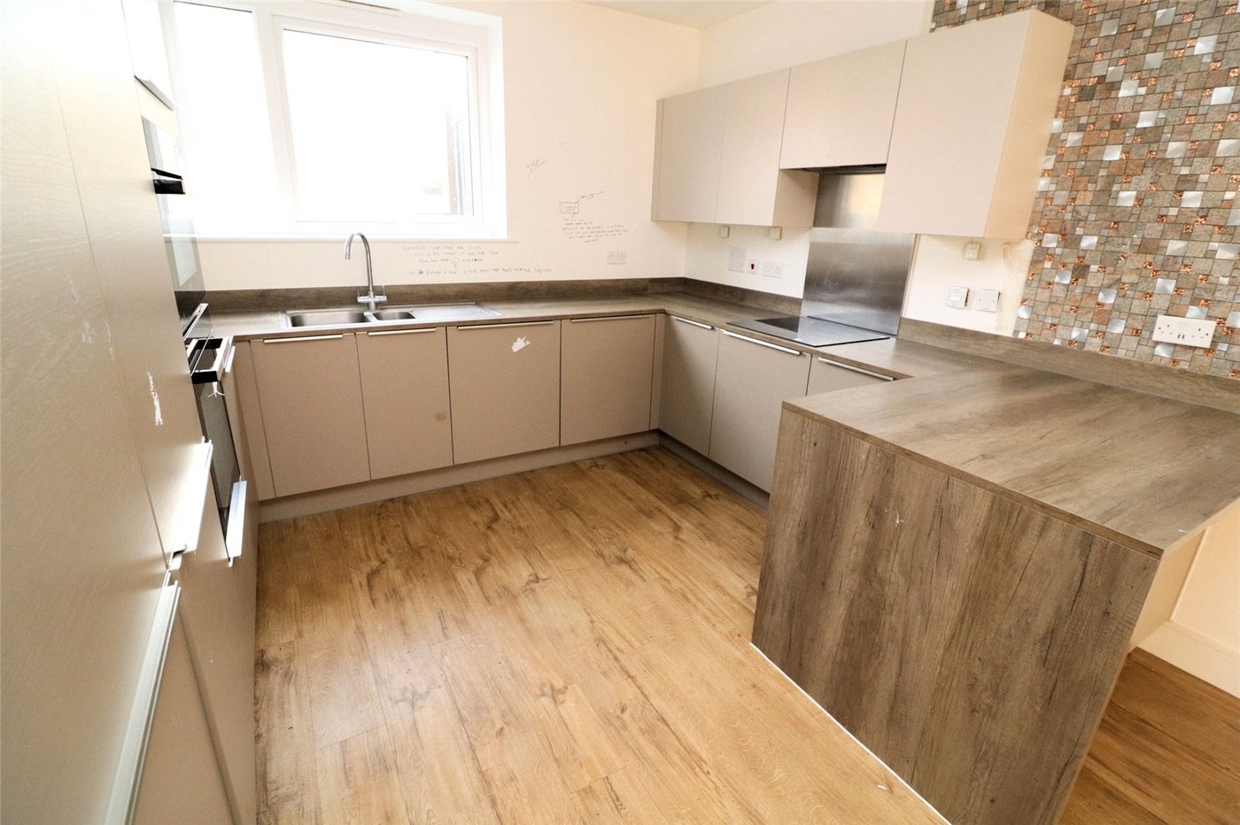 3 bedroom house for sale in Erith | Robinson Jackson