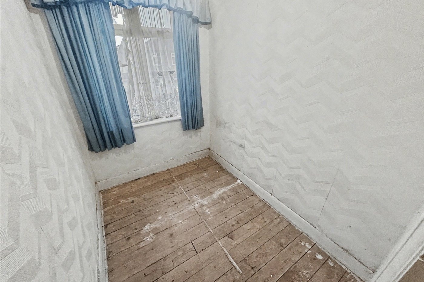 3 bedroom house for sale in Welling | Robinson Jackson