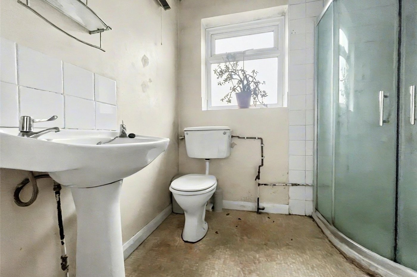 3 bedroom house for sale in Gillingham | Robinson Michael & Jackson