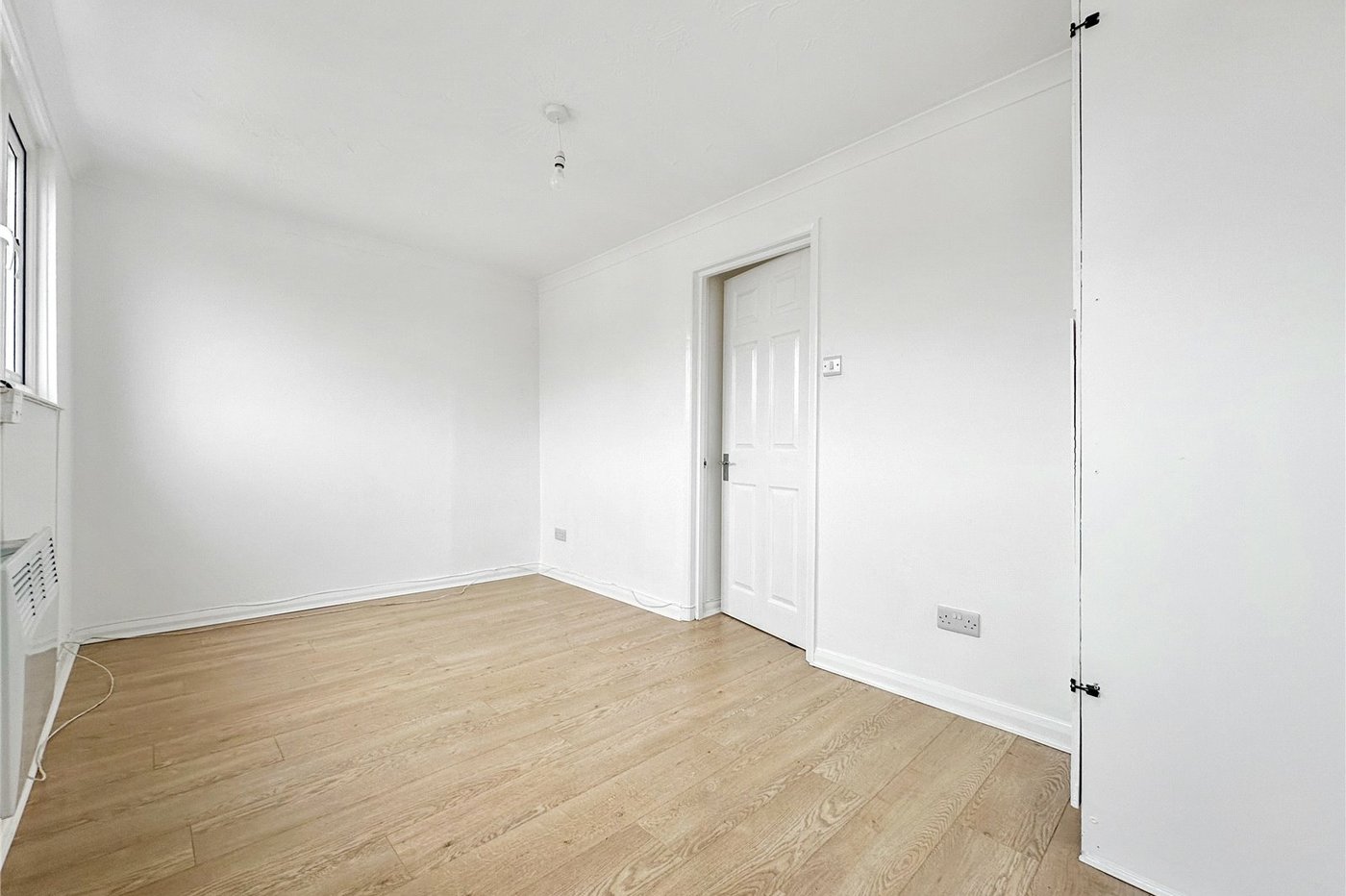1 bedroom property for sale in Gillingham | Robinson Michael & Jackson