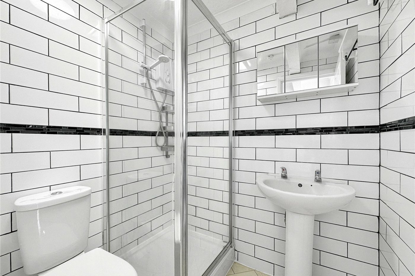 1 bedroom property for sale in Gillingham | Robinson Michael & Jackson