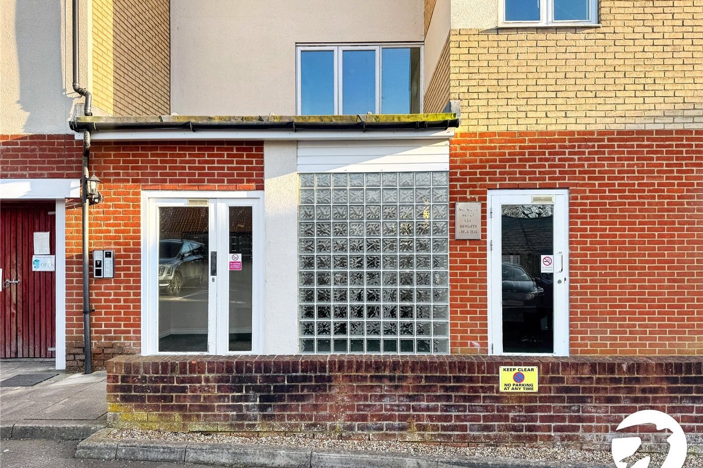 2 bedroom property for sale in Maidstone | Robinson Michael & Jackson