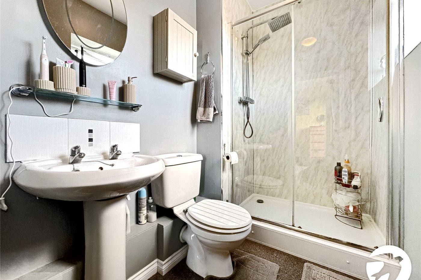 2 bedroom property for sale in Maidstone | Robinson Michael & Jackson