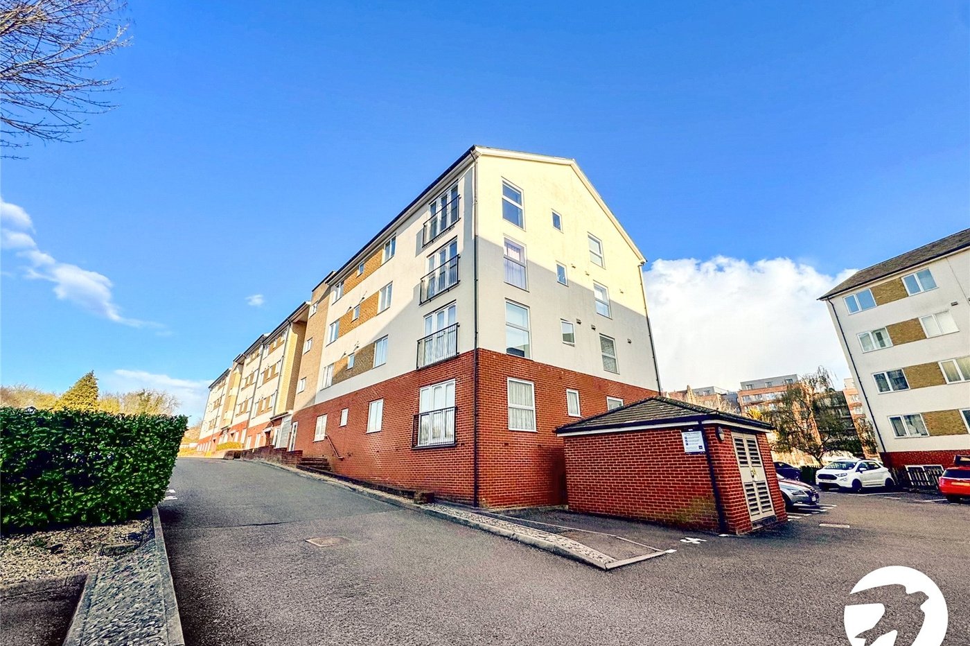 2 bedroom property for sale in Maidstone | Robinson Michael & Jackson