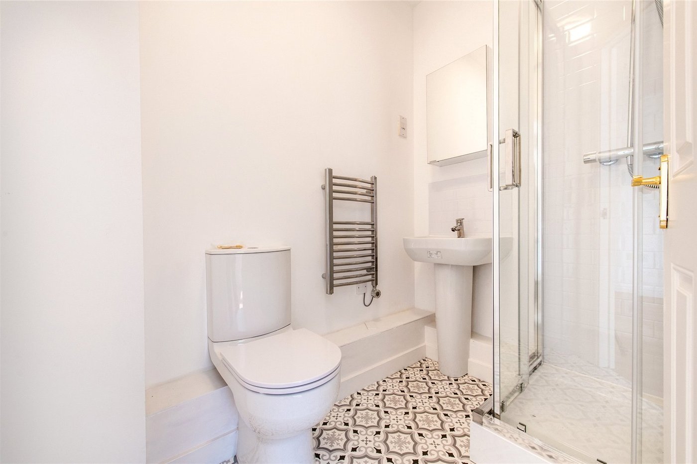 2 bedroom property for sale in Maidstone | Robinson Michael & Jackson
