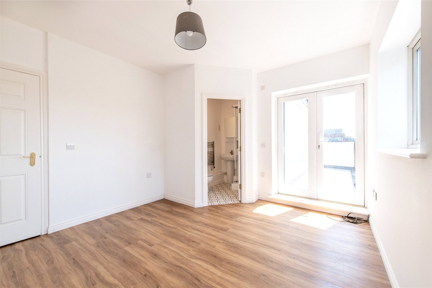 2 bedroom property for sale in Maidstone | Robinson Michael & Jackson