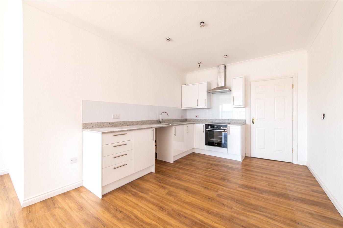 2 bedroom property for sale in Maidstone | Robinson Michael & Jackson