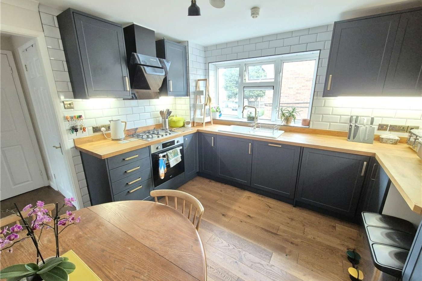 2 bedroom property for sale in Main Road | Robinson Jackson