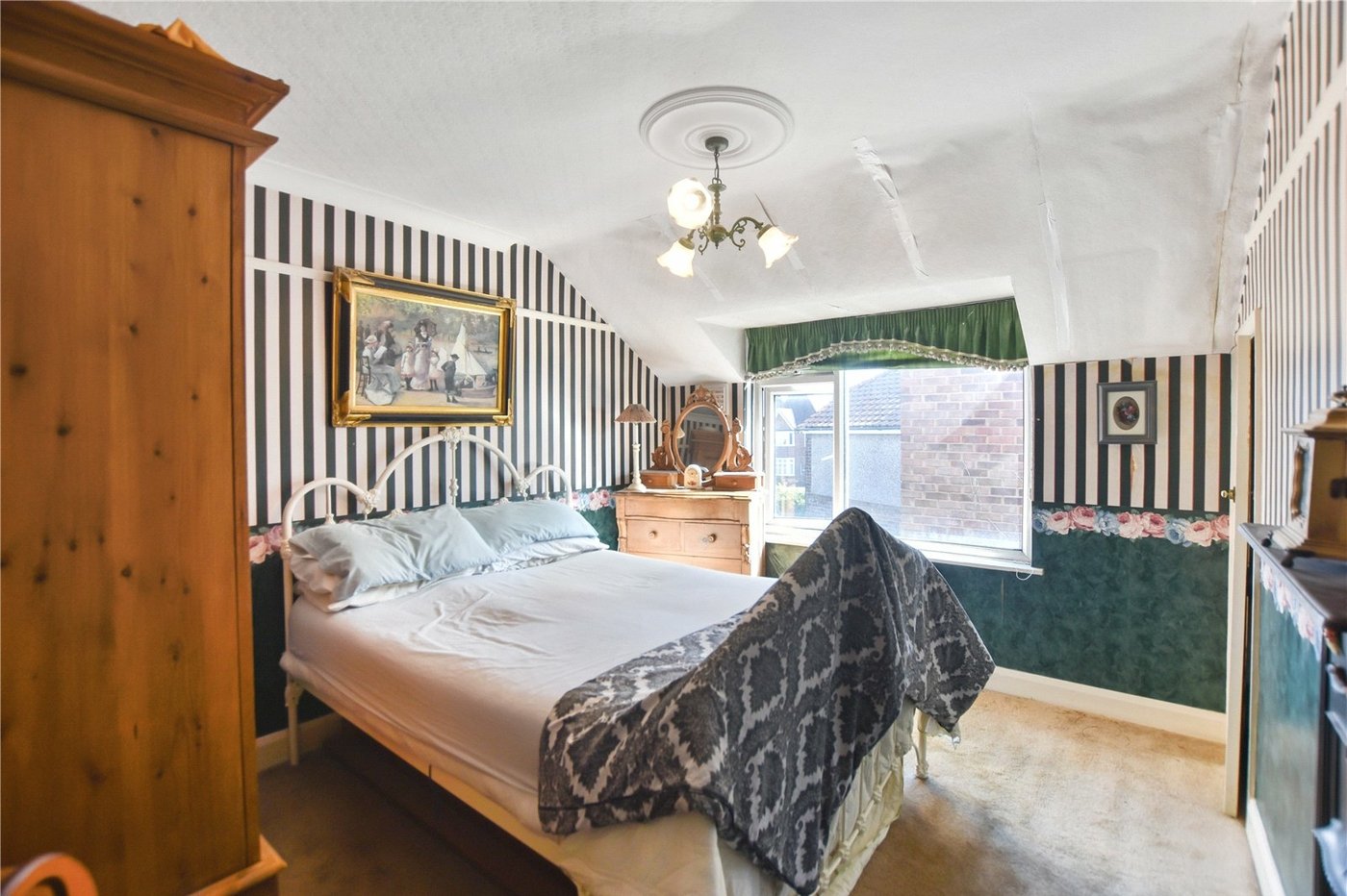 2 bedroom house for sale in Bexley | Robinson Jackson