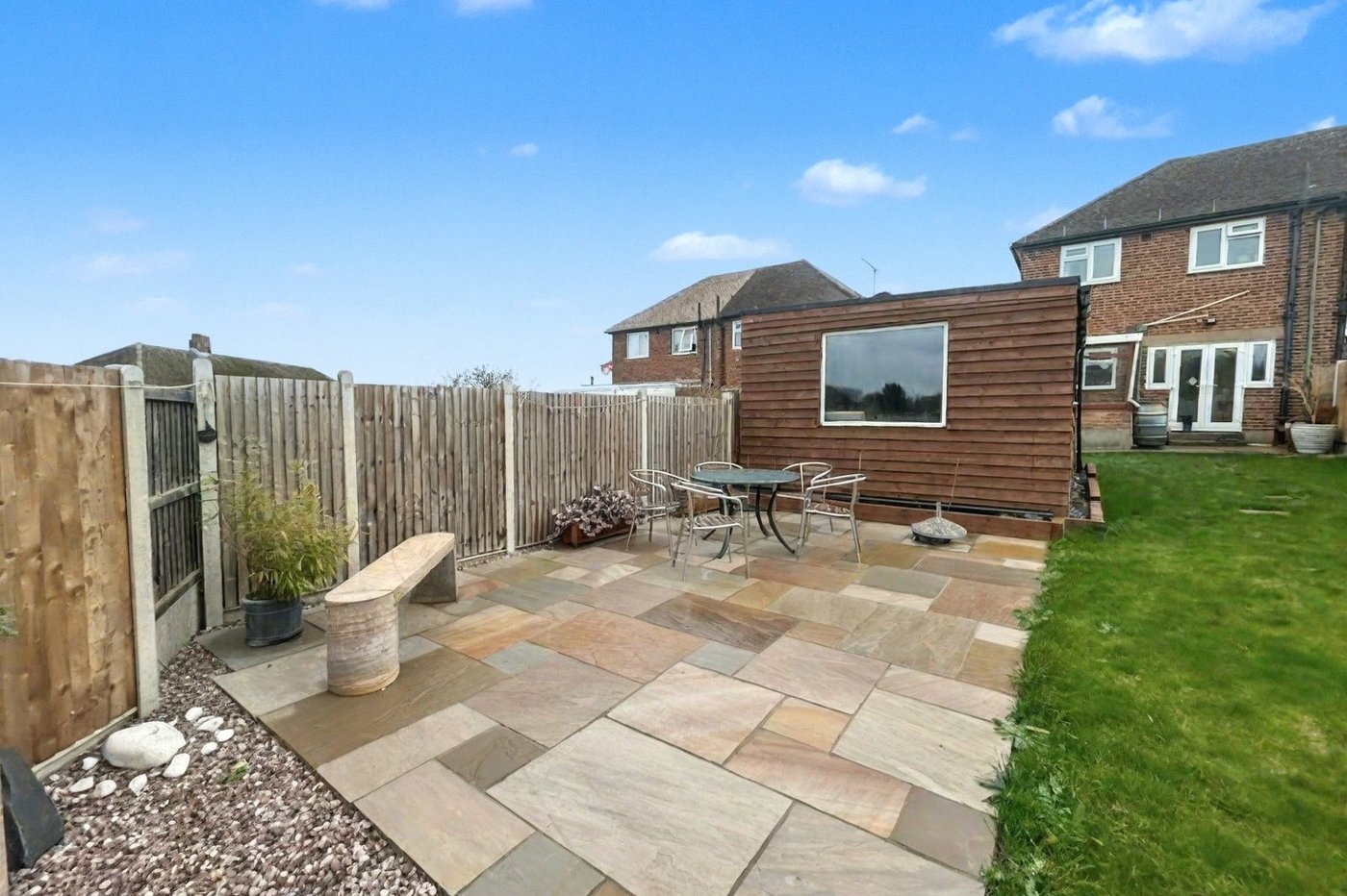 2 bedroom house for sale in Davis Estate | Robinson Michael & Jackson