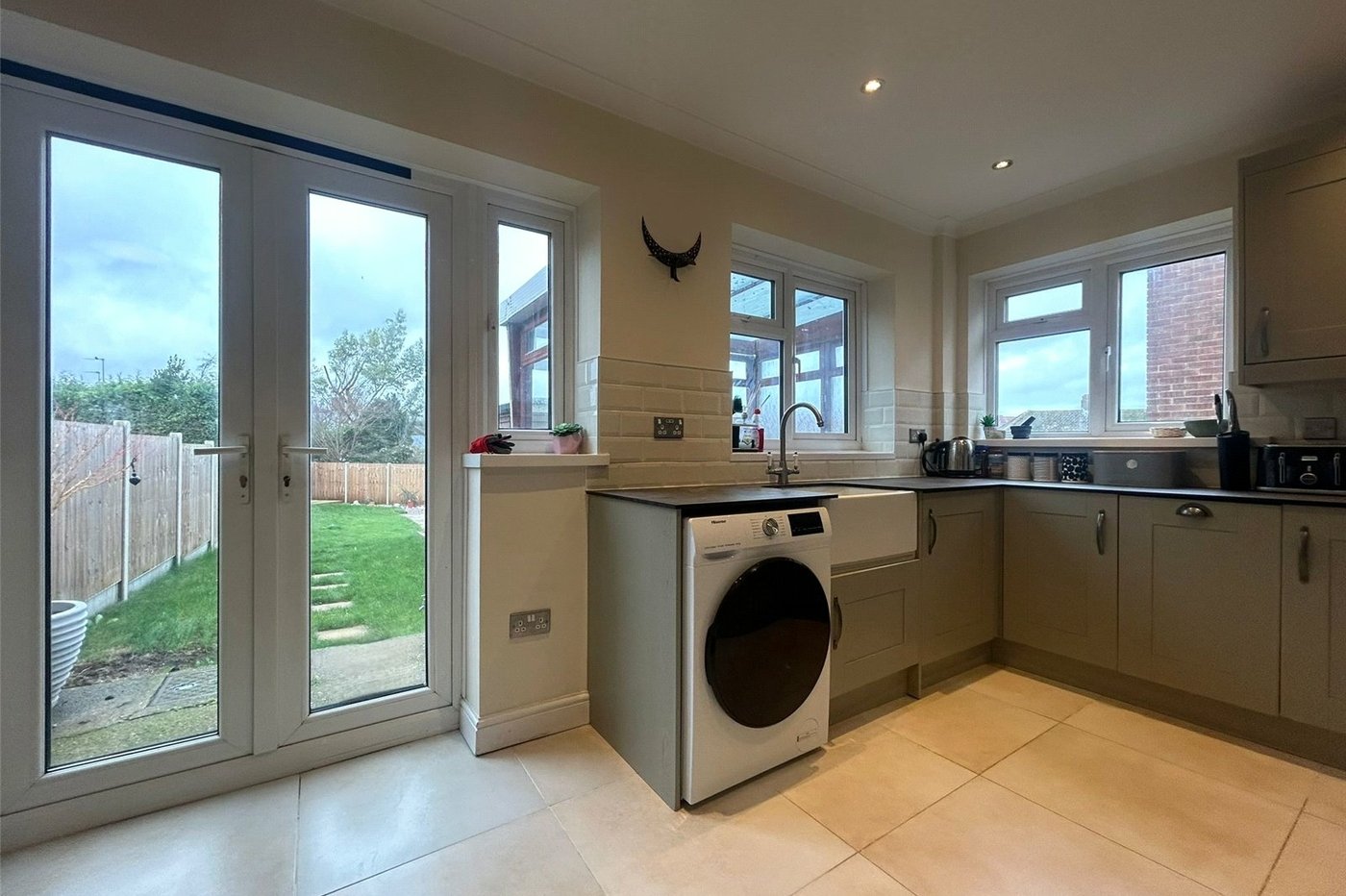 2 bedroom house for sale in Davis Estate | Robinson Michael & Jackson